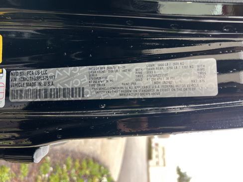 Certified 2023 Jeep Gladiator Overland image 34