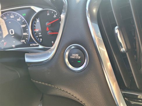 Certified 2023 Chevrolet Traverse Premier w/ Redline Edition image 30