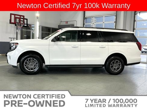 Used 2025 Ford Expedition Max Active AWD/4WD image 26