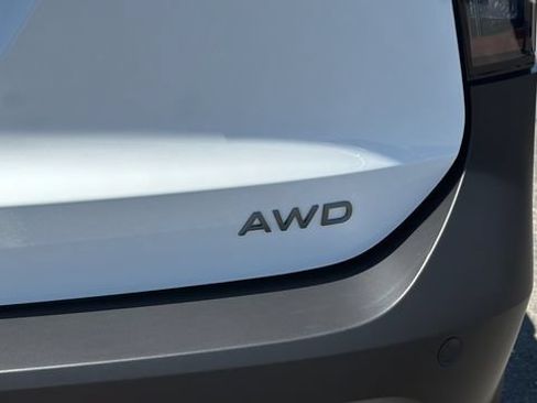 New 2026 Nissan Kicks SV AWD/4WD image 11