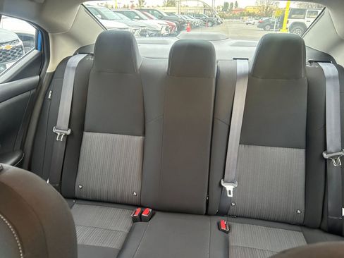 Used 2025 Nissan Sentra SV image 35