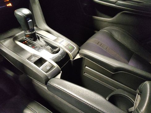 Used 2019 Honda Civic EX-L image 26