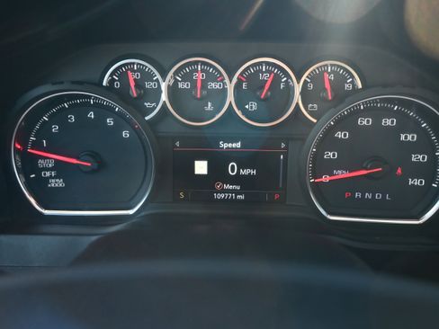 Used 2019 Chevrolet Silverado 1500 LTZ w/ LTZ Convenience Package image 21