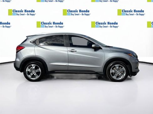 Certified 2017 Honda HR-V EX-L image 9