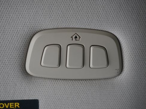 Used 2021 Lincoln Corsair Reserve FWD image 27