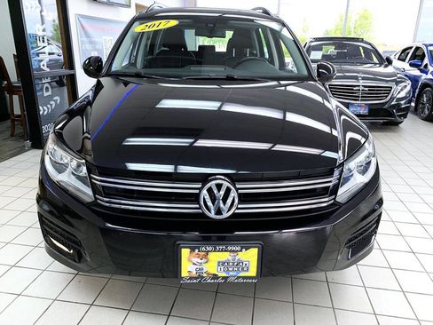 Used 2017 Volkswagen Tiguan S AWD/4WD image 4