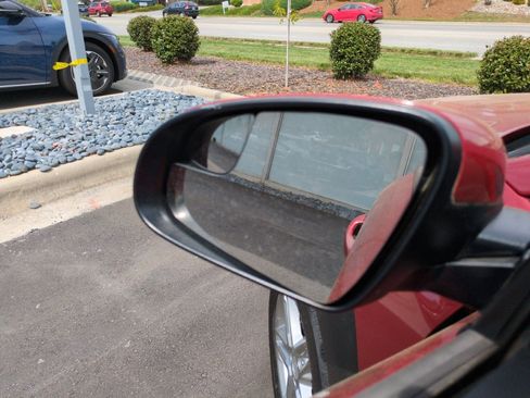 Used 2020 Hyundai Kona SE FWD image 14