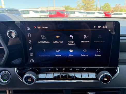 Used 2025 Chevrolet Colorado Trail Boss AWD/4WD image 23