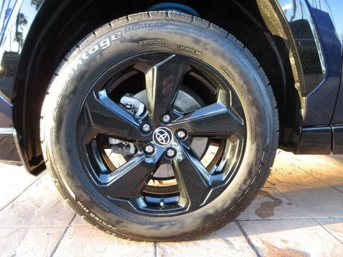 Used 2020 Toyota RAV4 XSE w/ XSE Grade Weather Package image 8