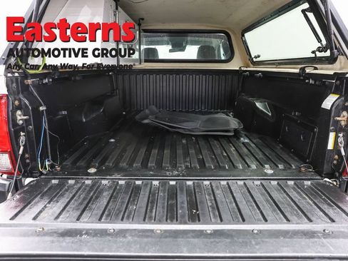 Used 2020 Toyota Tacoma SR RWD image 9