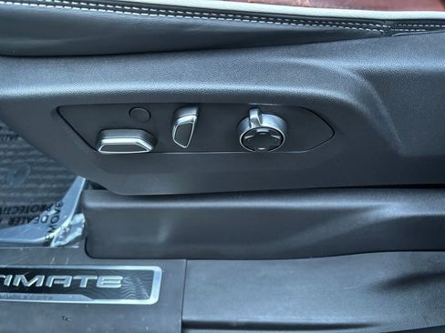 Certified 2025 GMC Sierra 1500 Denali Ultimate image 21