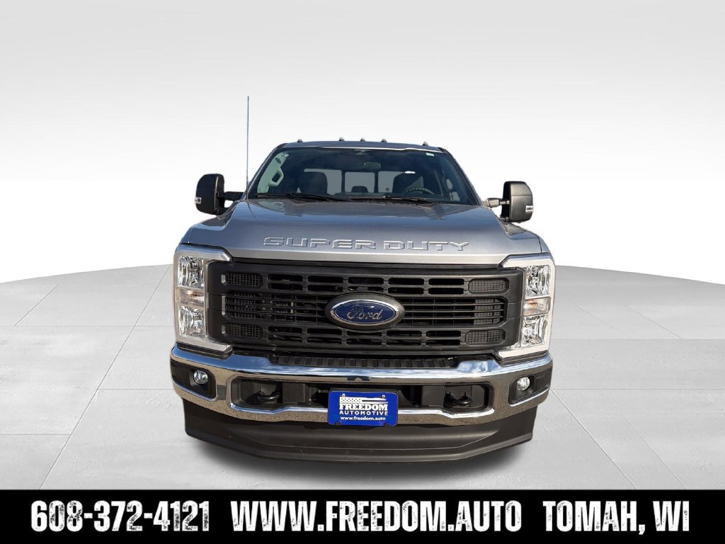 Used 2023 Ford F250 XL w/ Snow Plow Prep Package AWD/4WD image 12