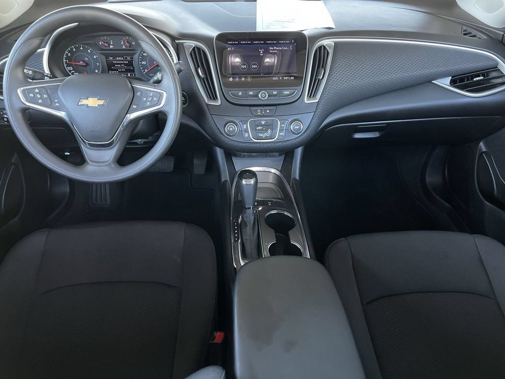 Used 2020 Chevrolet Malibu LS w/ Driver Confidence Package II FWD image 19