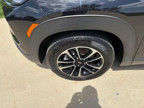 Used 2024 Chevrolet TrailBlazer LT w/ LT Cold Weather Package FWD image 47