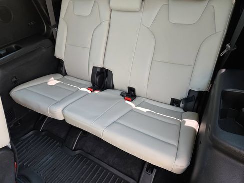 Used 2022 Kia Telluride SX w/ SX Prestige Package AWD/4WD image 31