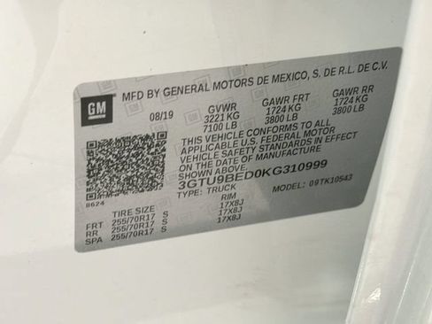 Used 2019 GMC Sierra 1500 SLE w/ SLE Value Package AWD/4WD image 25