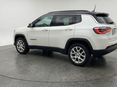 Used 2025 Jeep Compass Limited AWD/4WD image 6