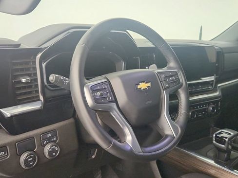 Used 2024 Chevrolet Silverado 1500 LT RWD image 25