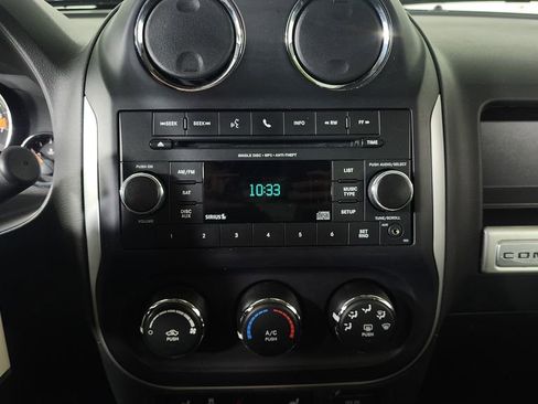 Used 2017 Jeep Compass High Altitude image 18