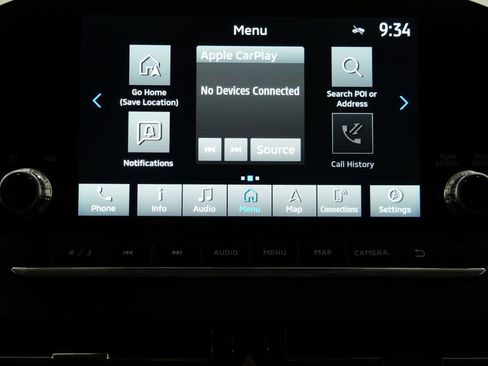 Used 2024 Mitsubishi Outlander SE image 17