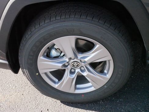 Certified 2025 Toyota RAV4 LE image 15