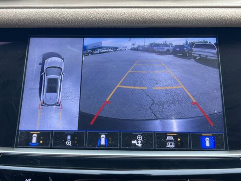 Used 2021 Cadillac XT5 Sportv w/ Platinum Package AWD/4WD image 14