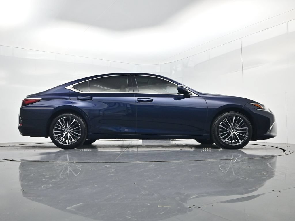Used 2025 Lexus ES 350 w/ Premium Package FWD image 58