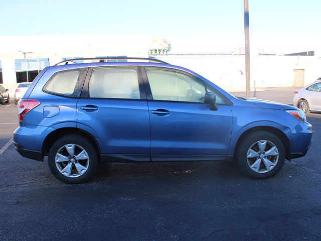 Used 2016 Subaru Forester 2.5i w/ Alloy Wheel Package AWD/4WD image 5