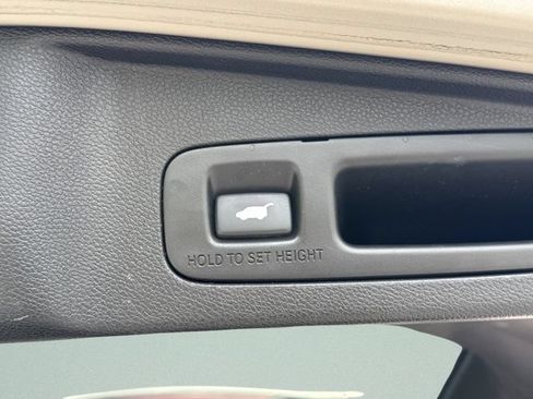 Used 2019 Honda CR-V EX-L image 12