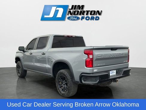 Used 2023 Chevrolet Silverado 1500 ZR2 w/ Technology Package image 6