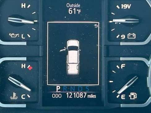 Used 2019 Toyota Tundra SR5 w/ SR5 Upgrade Package RWD image 20