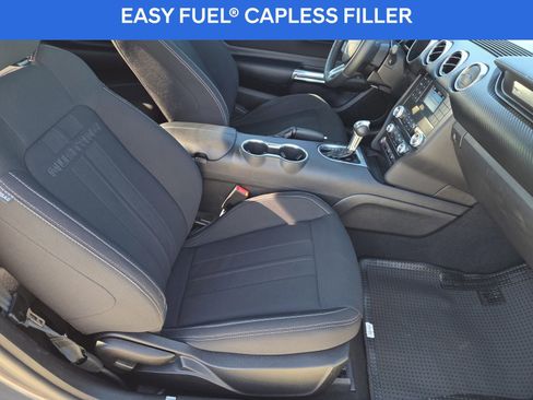 Used 2021 Ford Mustang Coupe image 18