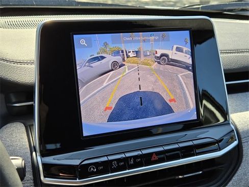 Used 2022 Jeep Compass Limited image 26