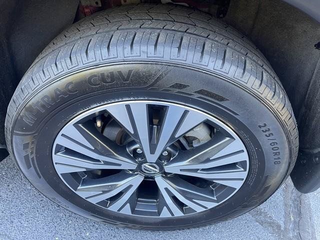 Used 2021 Nissan Rogue SV FWD image 12