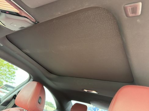 Used 2023 BMW 230i Coupe w/ Premium Package RWD image 16