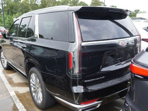 Used 2024 Cadillac Escalade Premium Luxury w/ Performance Package AWD/4WD image 6