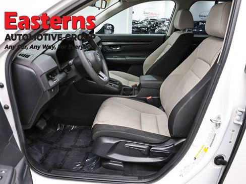 Used 2023 Honda CR-V LX image 13