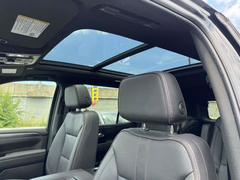 Used 2023 Chevrolet Tahoe RST w/ Luxury Package AWD/4WD image 21
