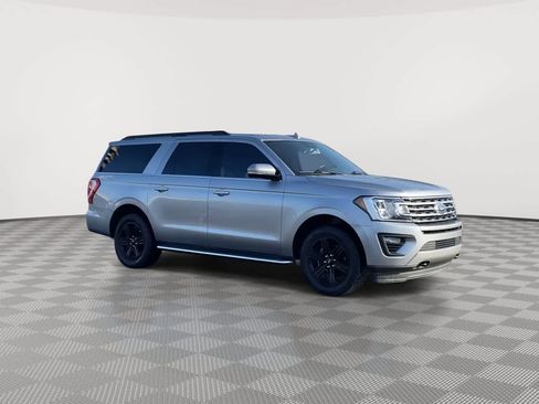 Used 2021 Ford Expedition Max XLT image 2