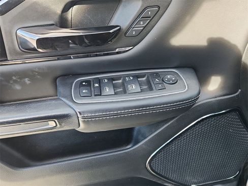 Used 2022 RAM 1500 Limited w/ Body Color Bumper Group image 23