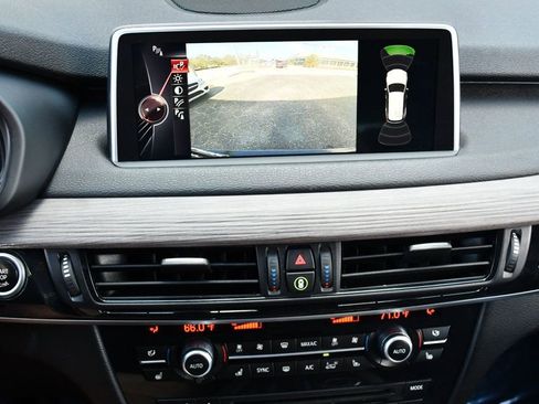 Used 2014 BMW X5 xDrive35d image 57