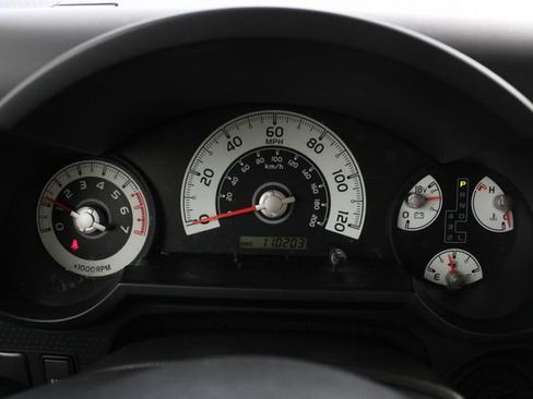 Used 2013 Toyota FJ Cruiser 4WD w/ Upgrade Pkg image 8