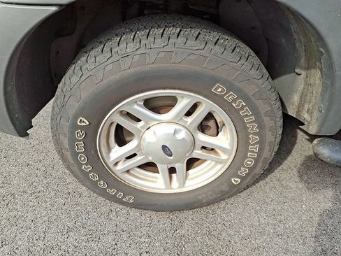 Used 2003 Ford Explorer XLS AWD/4WD image 8