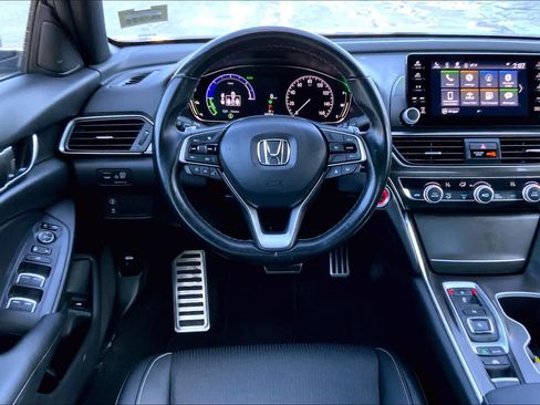 Used 2022 Honda Accord Sport image 5
