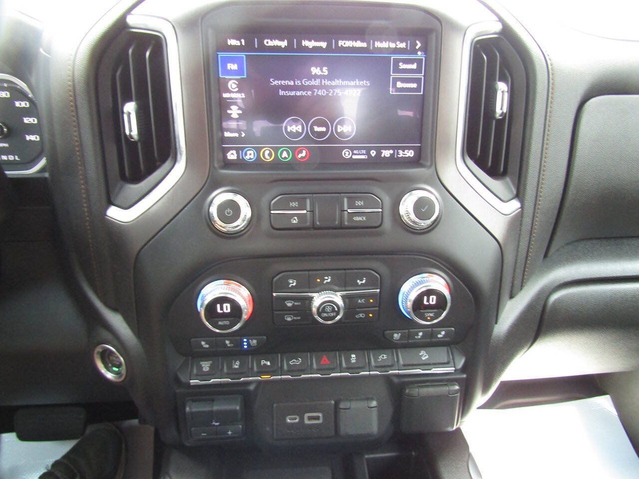 Used 2022 GMC Sierra 2500 AT4 w/ AT4 Premium Plus Package AWD/4WD image 14