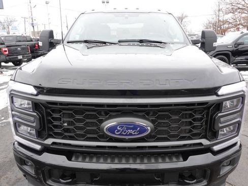 Used 2023 Ford F250 XLT w/ XLT Premium Package image 5