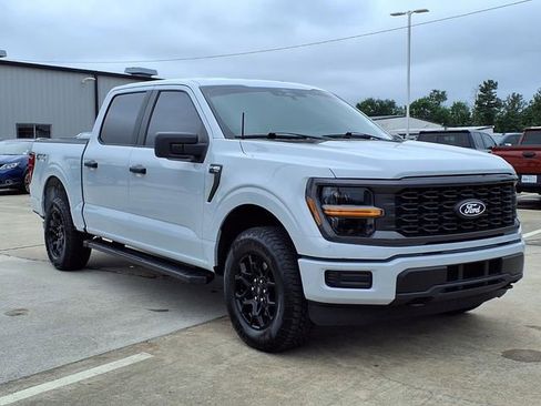 Used 2025 Ford F150 STX AWD/4WD image 4
