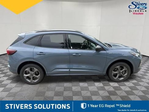 Used 2024 Ford Escape ST-Line AWD/4WD image 5