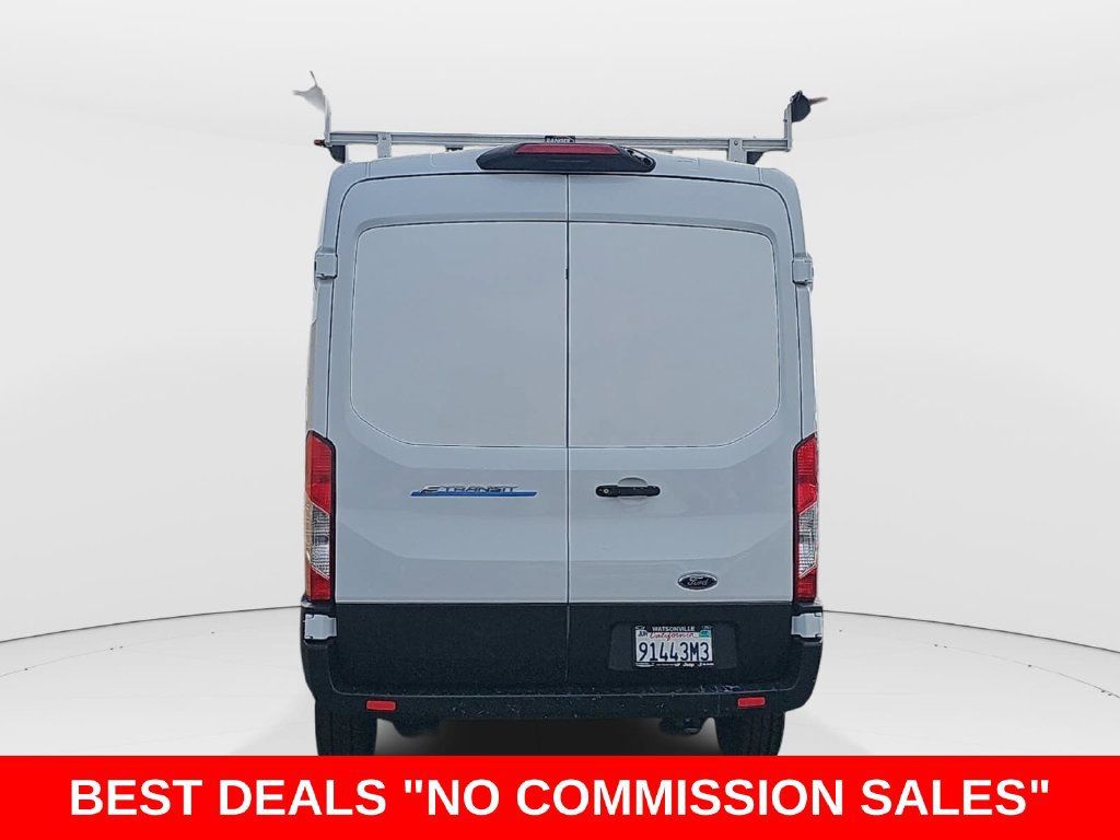 Used 2022 Ford E-Transit Medium Roof RWD image 4