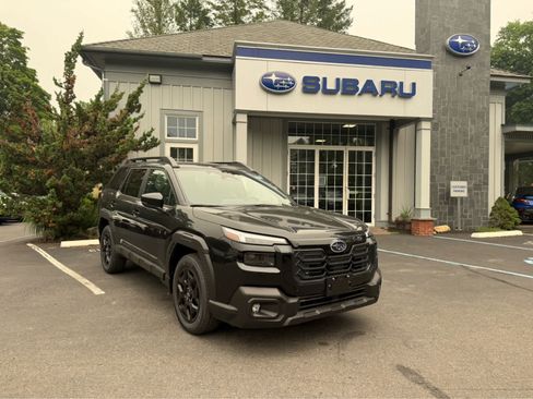 New 2026 Subaru Outback Limited AWD/4WD image 4